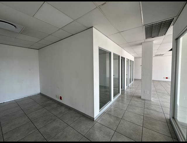 197M² OFFICE TO LET IN CENTURION CENTRAL